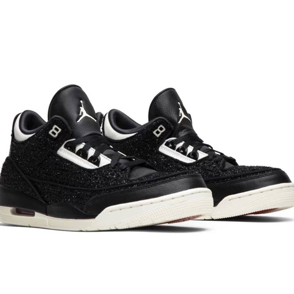 Authentic Anna Wintour vogue edition Jordan 3 new in box